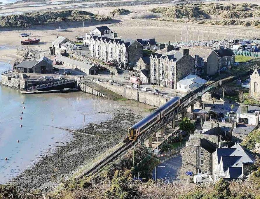 Harbourside 2 Bed Apartment, Barmouth Bridge Views Luaran gambar
