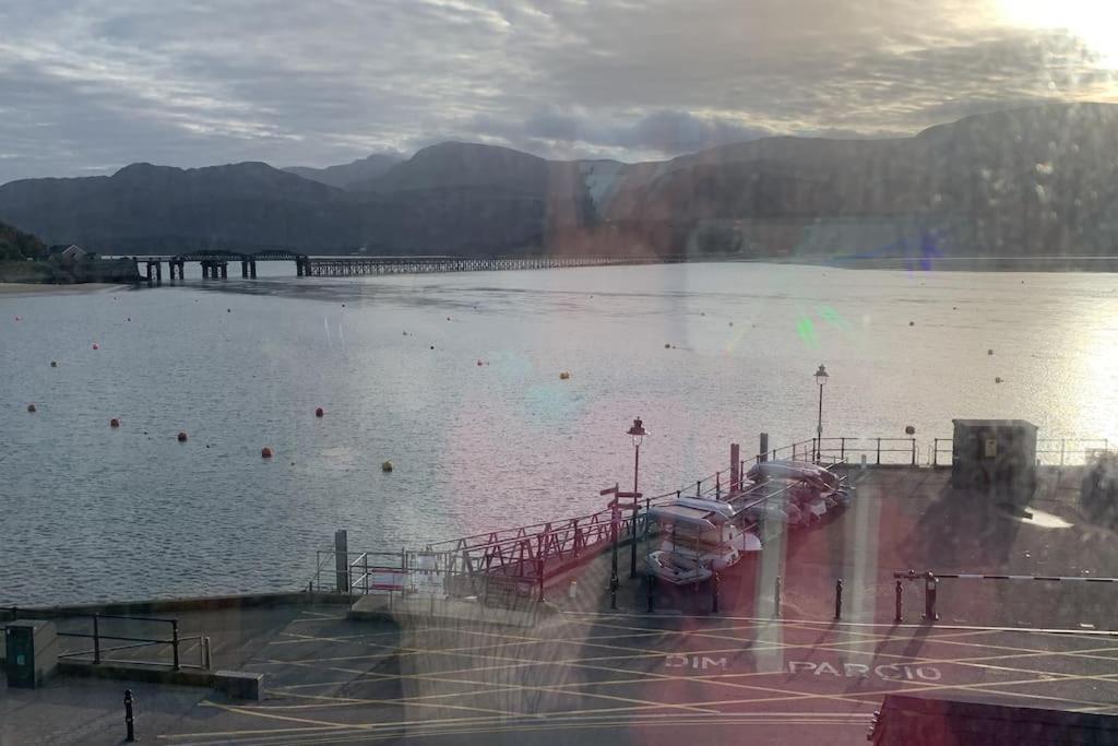Harbourside 2 Bed Apartment, Barmouth Bridge Views Luaran gambar
